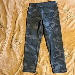 Zyia Light n Tight Capri 20”